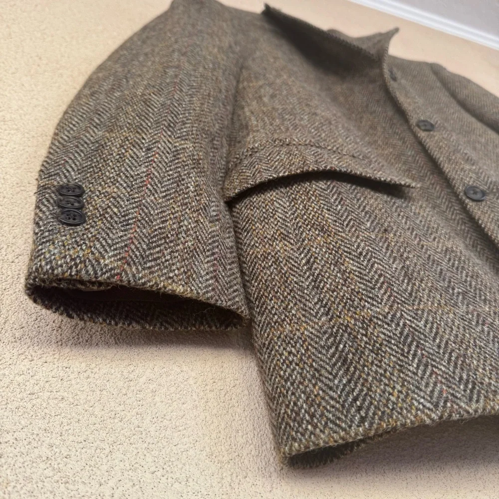 Harris Tweed Herringbone Sport Coat in Brown Autumn tones Sz 38S | Canada 🍁
